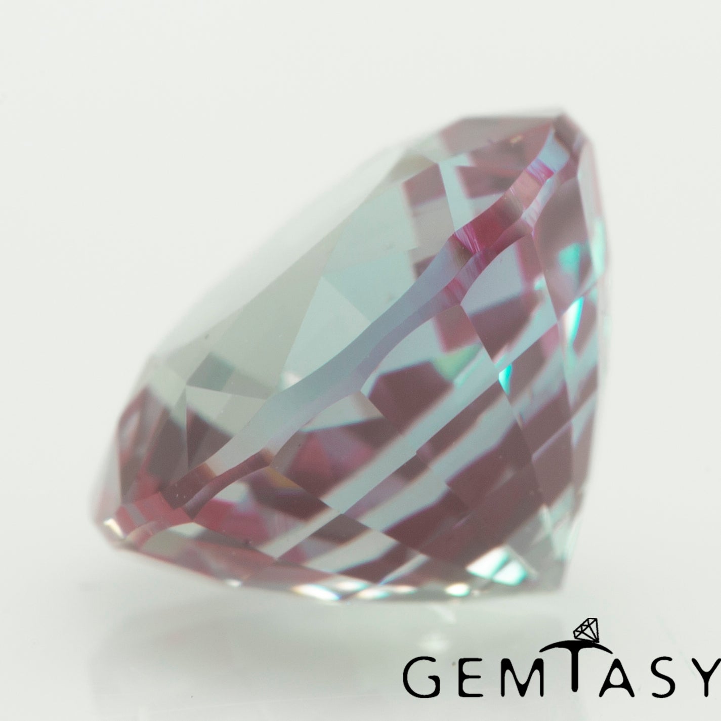 Piedra tallada - Alejandrita Czochralski (Extraída) cultivada en laboratorio, facetada Redonda 8,0 mm 2,66 ct