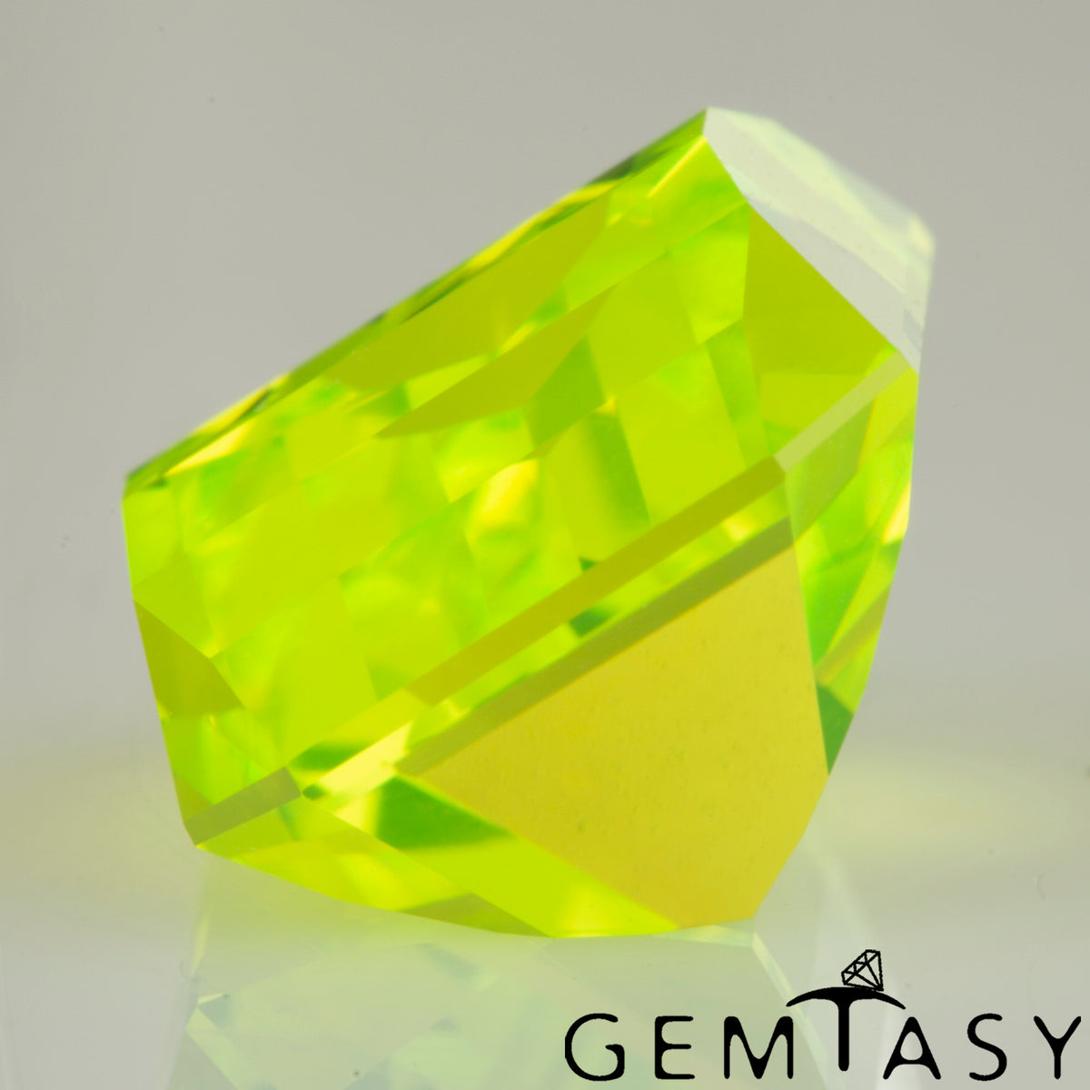 Geschliffener Stein - LuAG gelb neon Czochralski (gezogen), im Labor gezüchtet, Facette Pixel 12x10mm 15.94-16.74ct