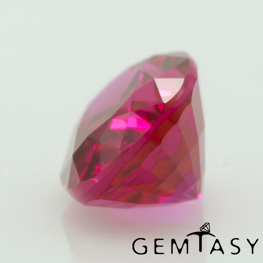 Cut stone - Ruby Pink Czochralski (Pulled) lab grown, facet Oval 7x5mm 0.78-0.93ct