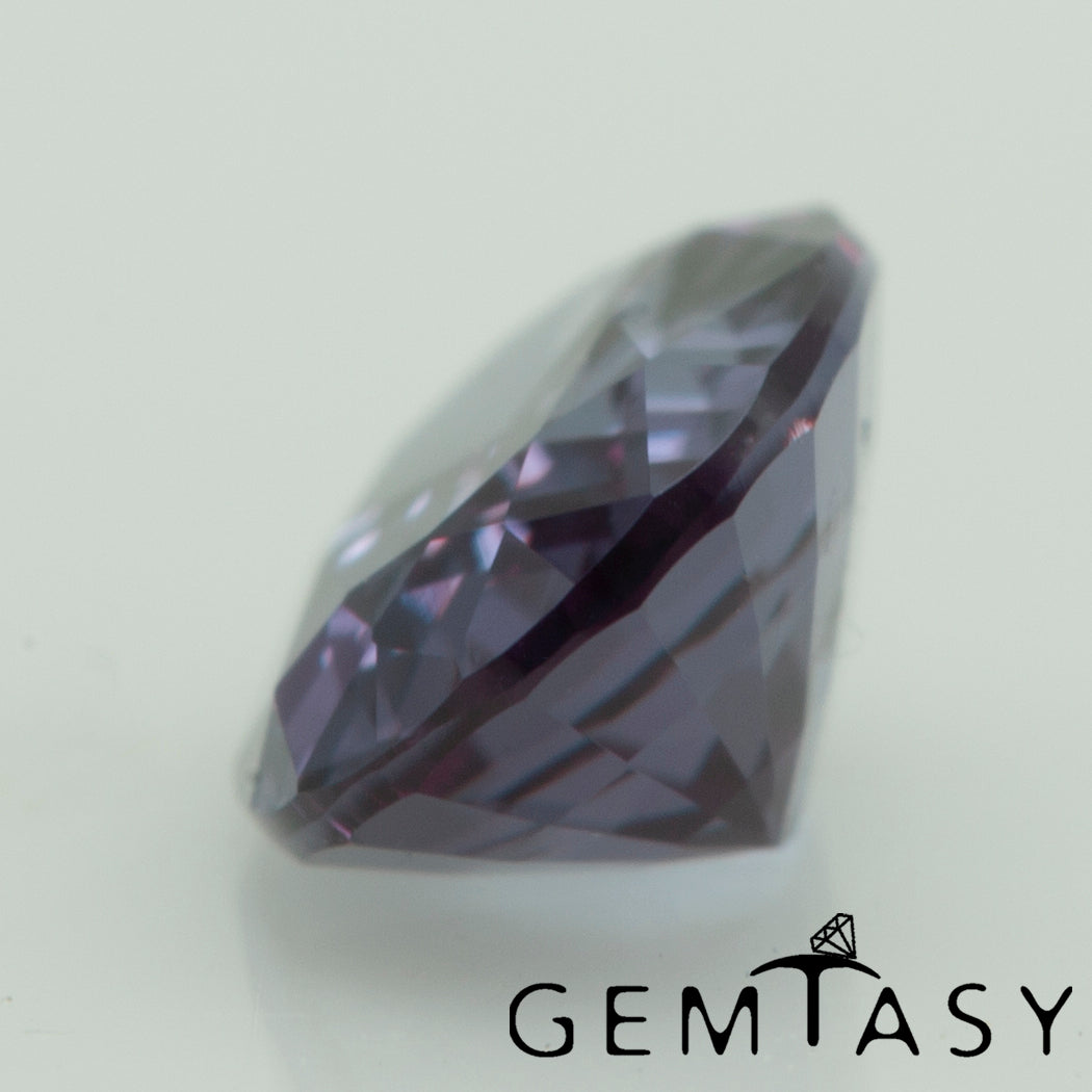 Cut stone - Sapphire Color Change Czochralski (Pulled) lab grown, facet Oval 7x5mm 0.95-1.23ct