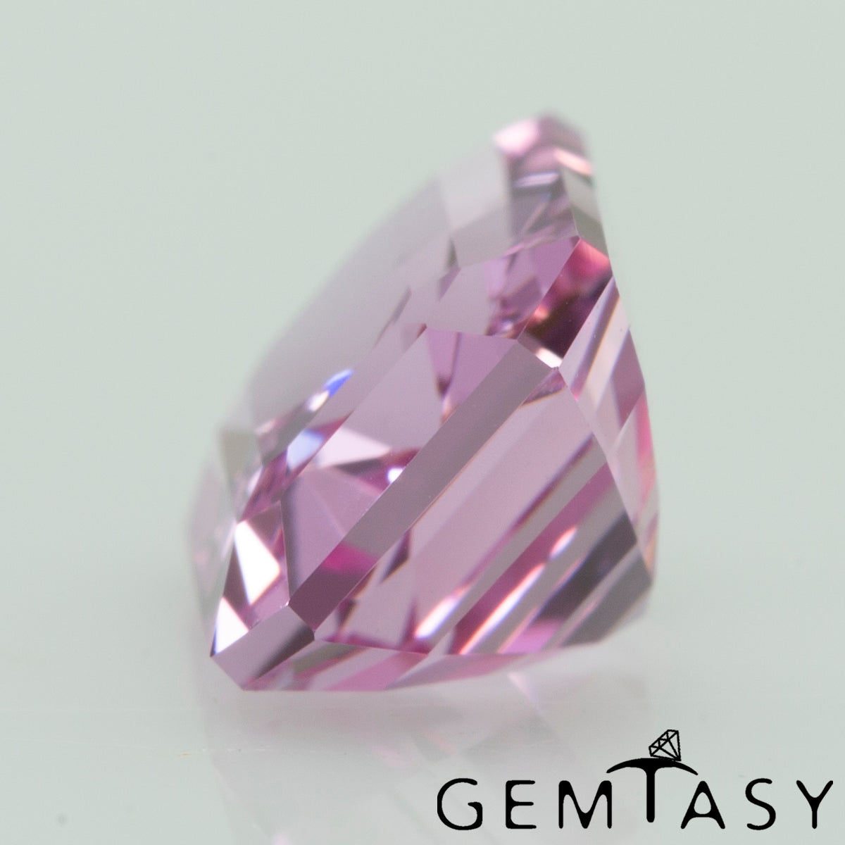 Piedra tallada - Zafiro Rosa Czochralski (Extraído) cultivado en laboratorio, facetado Octágono 8x6mm 1,88-2,21ct