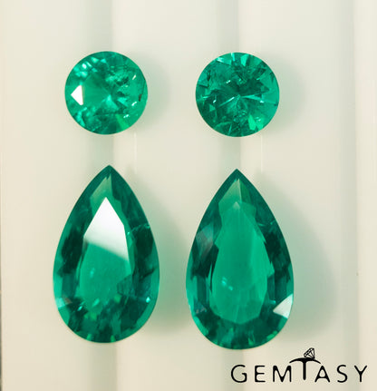 Cut stones set for earrings 14.10ct - Colombian hydrothermal Emeralds lab-grown Round 8mm 2pc + Pear 17x10mm 2pc