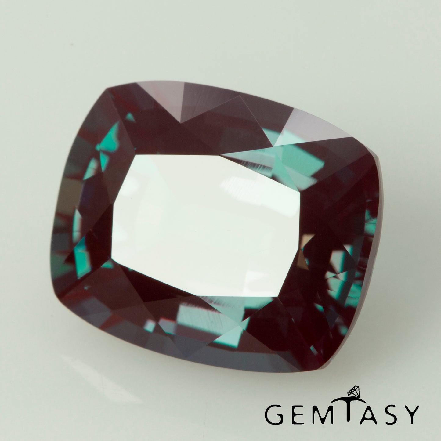 Cut stone - Alexandrite Czochralski (Pulled) lab grown, facet Cushion 11x9mm 5.24-5.72ct