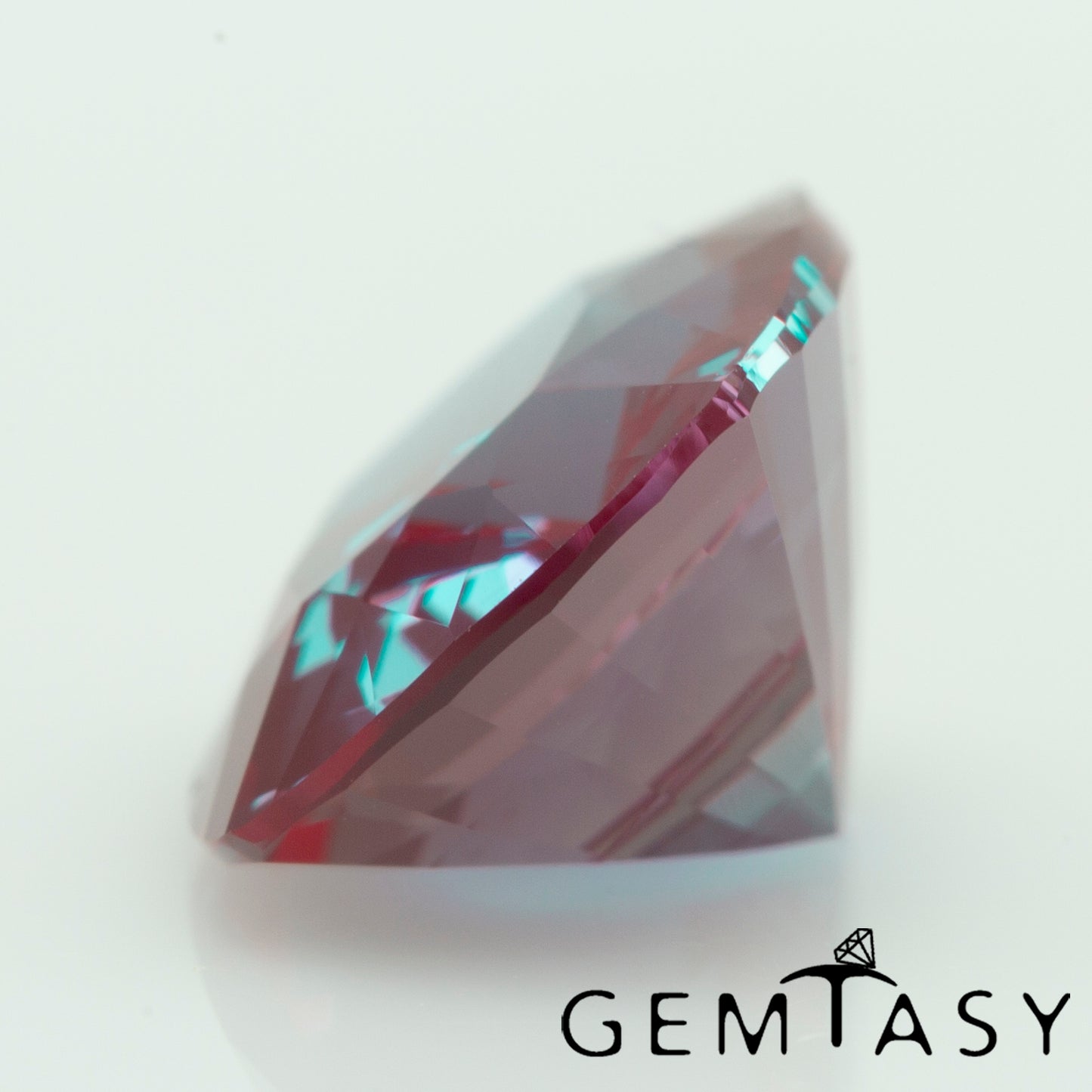 Piedra tallada - Alejandrita Czochralski (Extraída) cultivada en laboratorio, facetada Cojín 11x9mm 4,40-5,14 ct