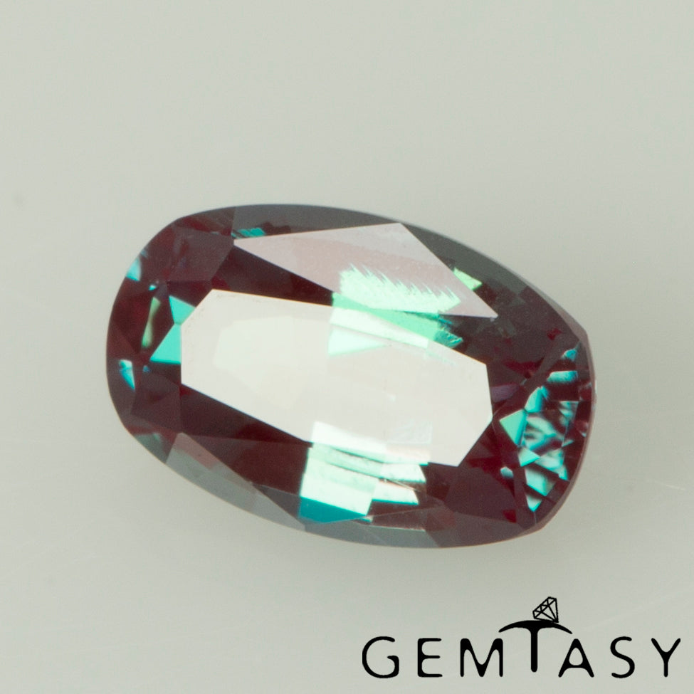 Cut stone - Alexandrite Czochralski (Pulled) lab grown, facet Cushion 5x3mm 0.27-0.30ct