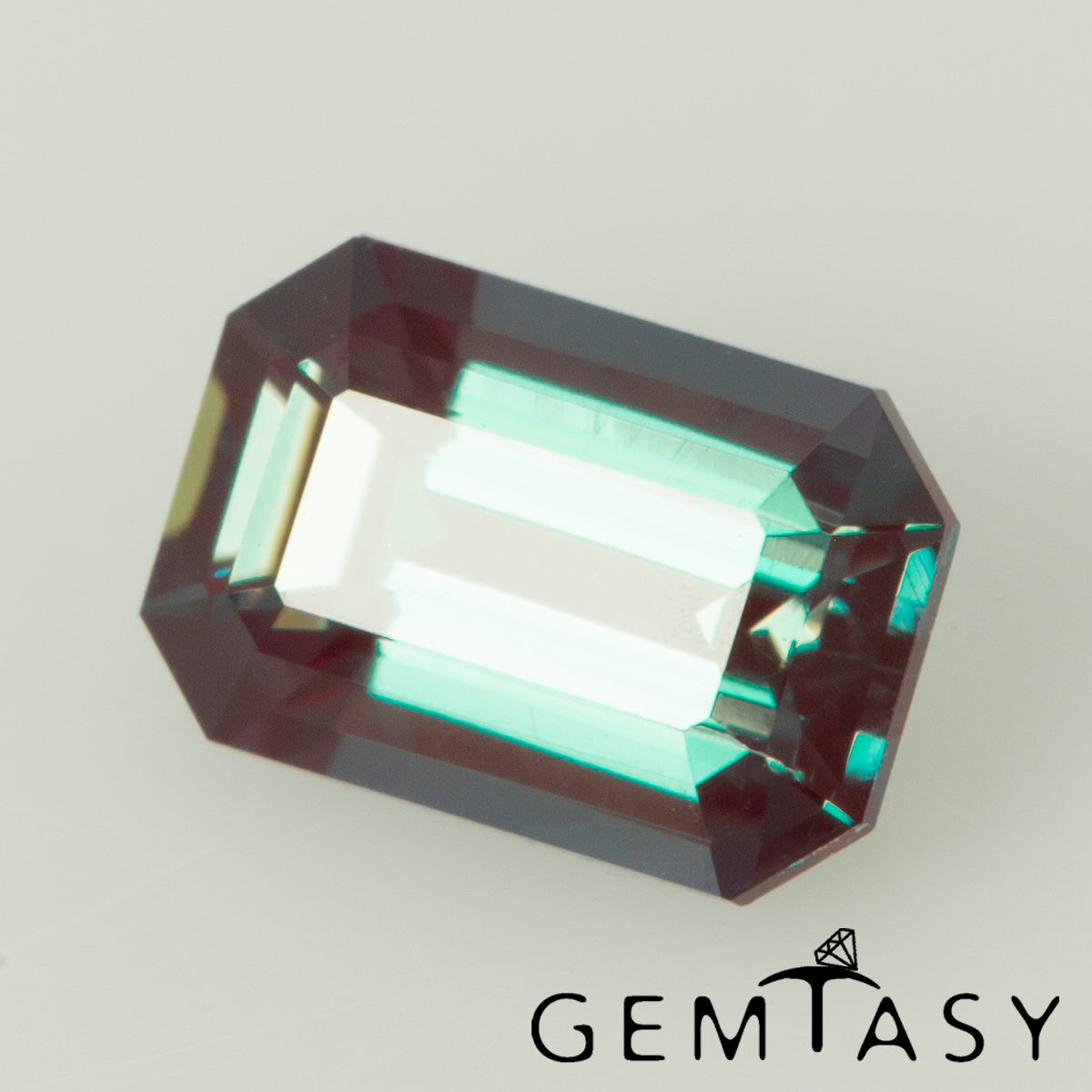 Cut stone - Alexandrite Czochralski (Pulled) lab grown, facet Octagon 6x4mm 0.62-0.74ct