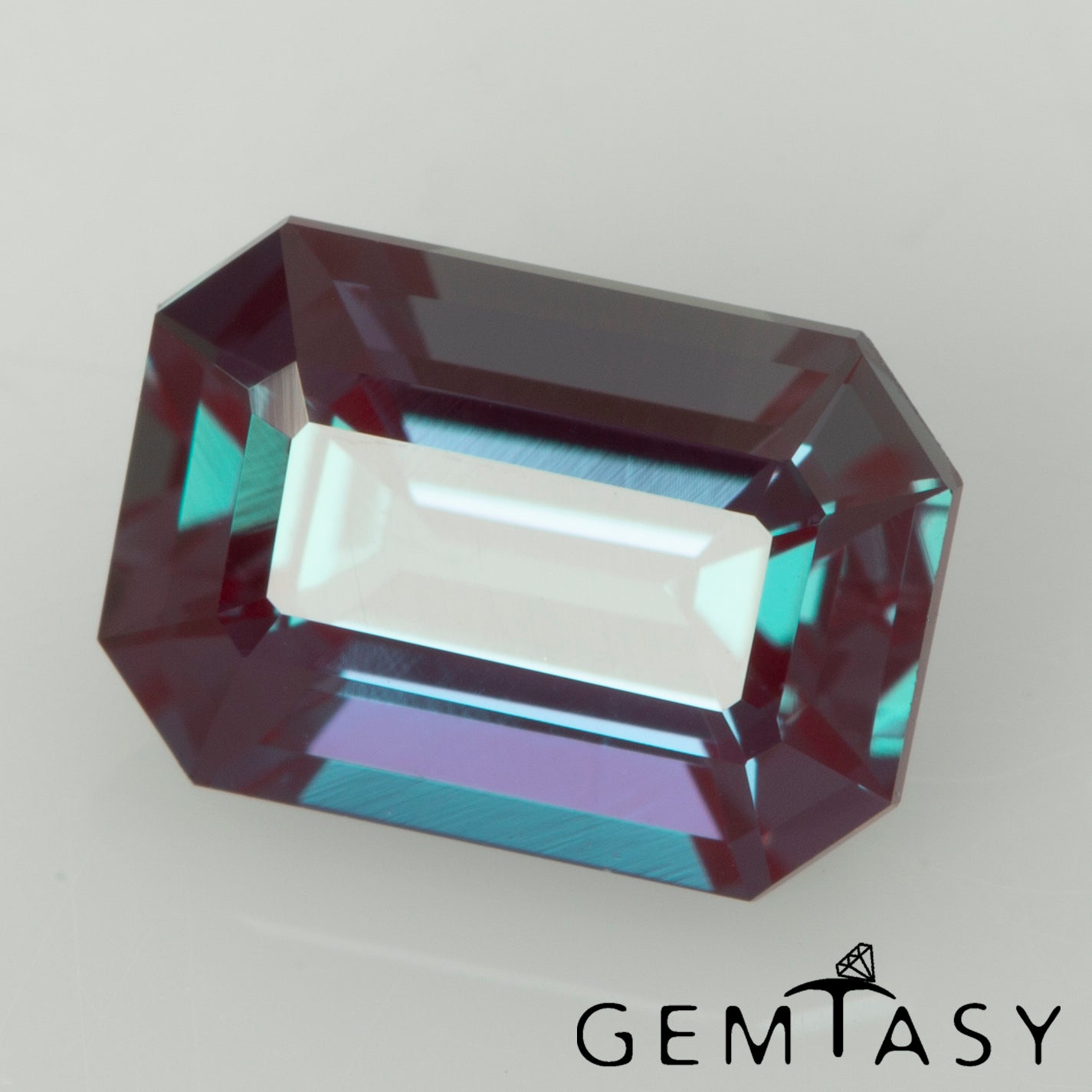 Cut stone - Alexandrite Czochralski (Pulled) lab grown, facet Octagon 7x5mm 0.95-1.17ct