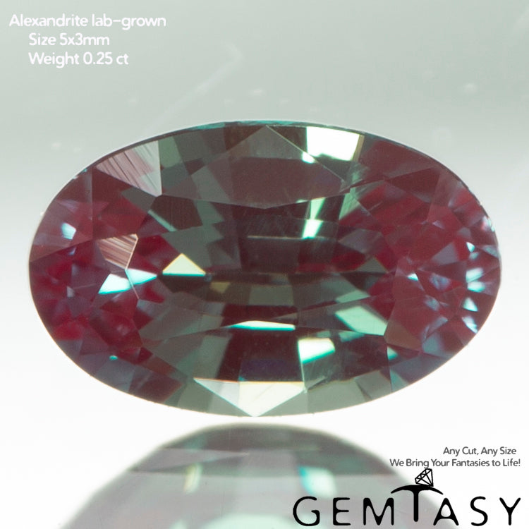 Piedra tallada - Alejandrita Czochralski (Extraída) cultivada en laboratorio, faceta Oval 5x3 mm 0,22-0,28ct