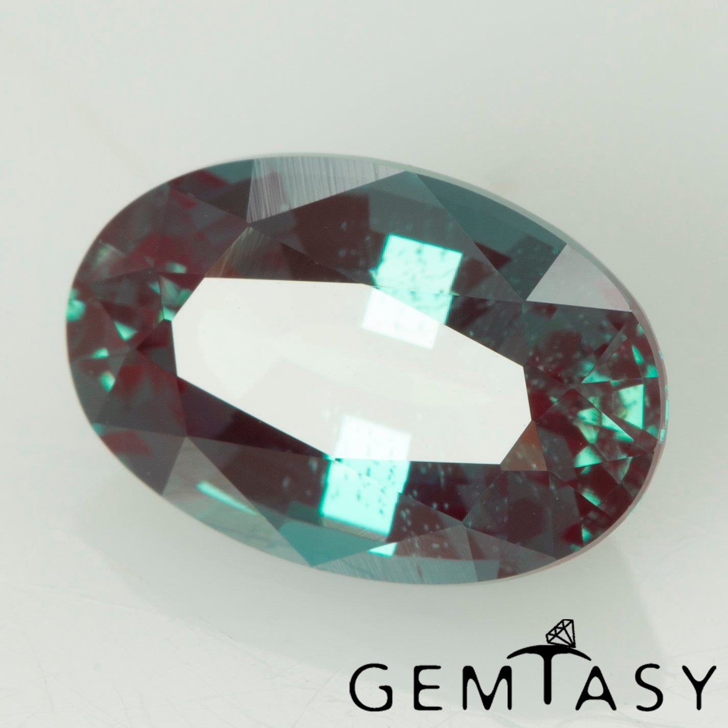 Piedra tallada - Alejandrita Czochralski (Extraída) cultivada en laboratorio, faceta Oval 9 x 6 mm 1,59-1,92ct