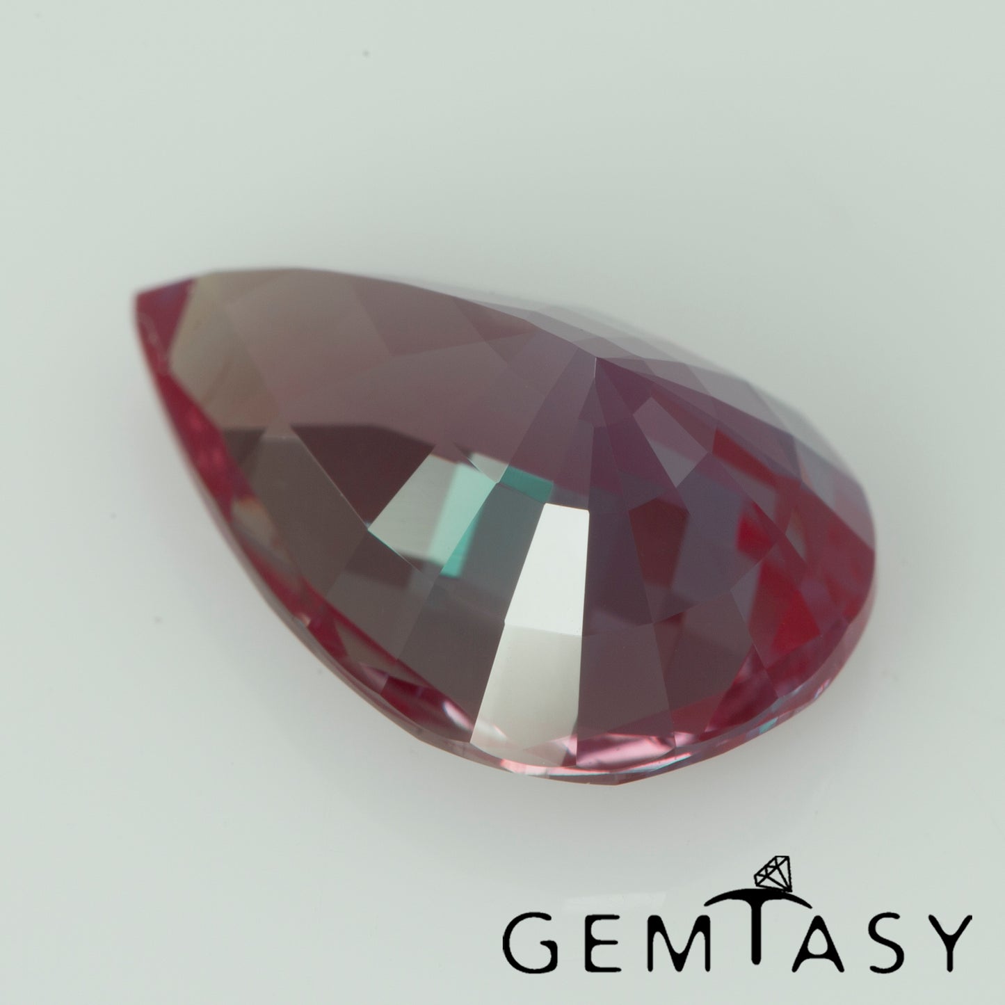 Piedra tallada - Alejandrita Czochralski (Extraída) cultivada en laboratorio, facetada Pera 12x8mm 3,41-3,94ct