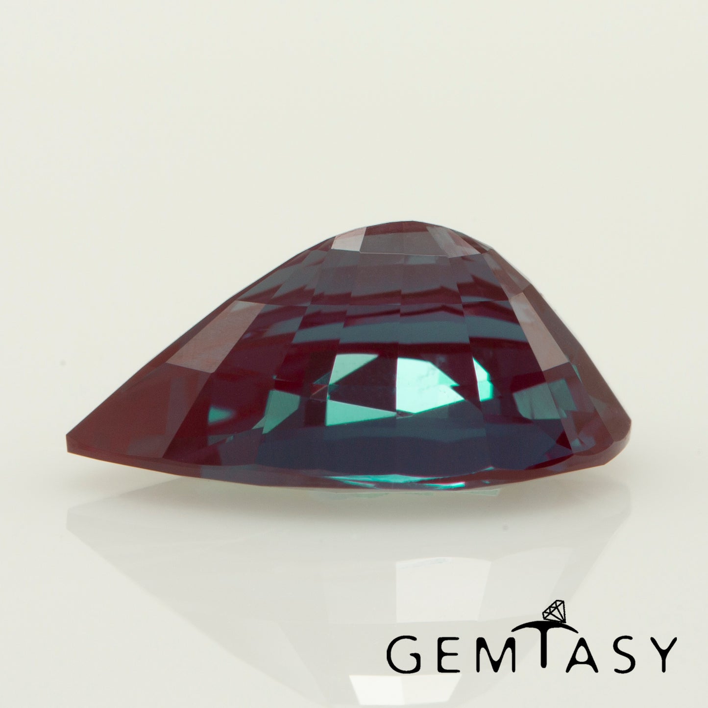 Cut stone - Alexandrite Czochralski (Pulled) lab grown, facet Pear 11x7mm 2.31-2.64ct