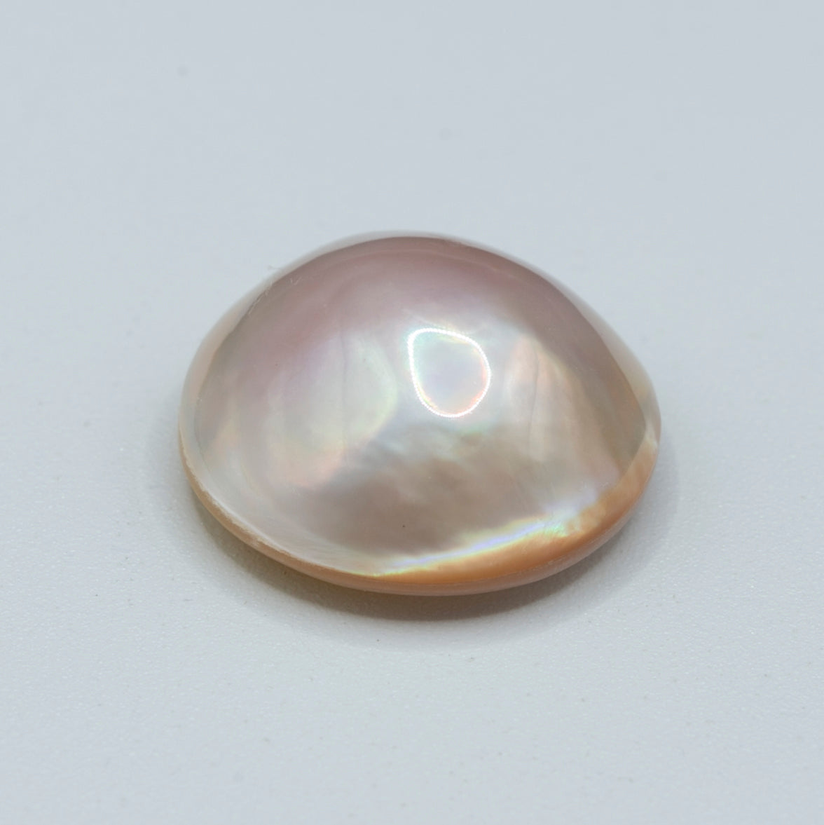 White Pink Pearl Sea Water "Mabe" bonne qualité, diamètre 15.5mm, hauteur 7.5mm