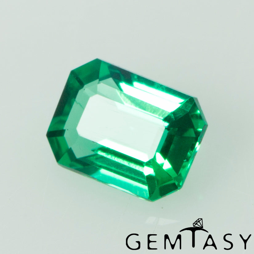 Piedra tallada - Esmeralda cultivada en laboratorio hidrotermal colombiano, faceta Octágono 4x3mm 0,13-0,16ct