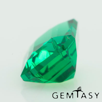 Extraña Piedra tallada - Esmeralda cultivada en laboratorio hidrotermal colombiano, faceta Octágono 7x5mm 0,86-0,95ct