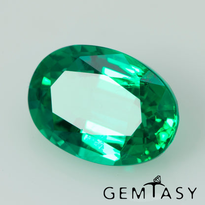 Cut stone - Emerald Colombian hydrothermal lab grown, facet Oval 10x7mm 1.90ct