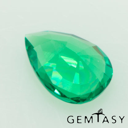 Cut stone - Emerald Colombian hydrothermal lab grown, facet Pear 5x3.5mm 0.24-0.26ct