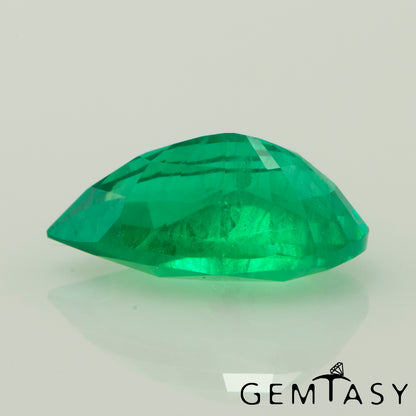 Cut stone - Emerald Colombian hydrothermal lab grown, facet Pear 8x5mm 0.65-0.74ct