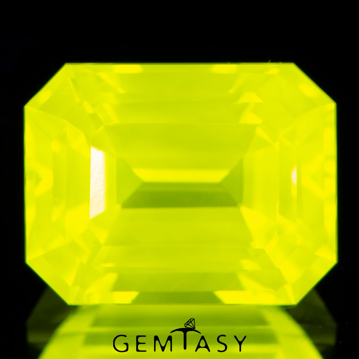 Geschliffener Stein – GAGG Gelb Neon, im Czochralski-Verfahren (gezogen) im Labor gezüchtet, achteckiger Schliff, 9x7mm, 5.37-5.88ct