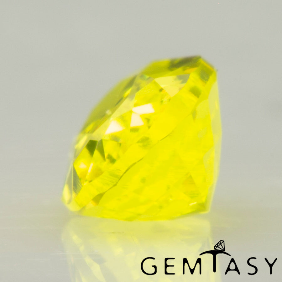 Piedra tallada - GAGG Amarillo neón Czochralski (Extraído) cultivado en laboratorio, facetado Ovalada 6x4mm 1,02-1,21ct
