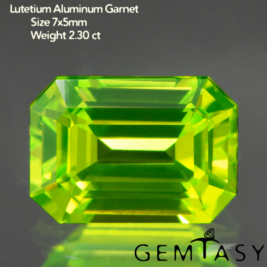 Piedra tallada - LuAG Amarillo neón Czochralski (Extraído) cultivado en laboratorio, facetado Octágono 7x5mm 2,15-2,42ct