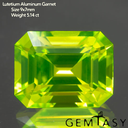 Piedra tallada - LuAG Amarillo neón Czochralski (Extraído) cultivado en laboratorio, facetado Octágono 9x7mm 4,67-5,14ct
