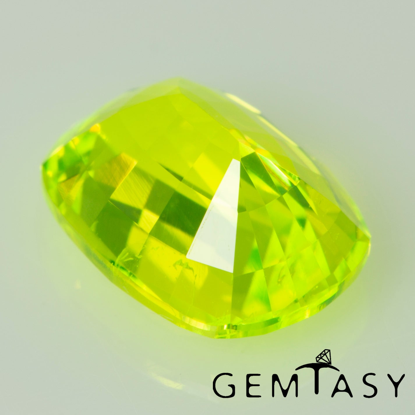 Cut stone - LuAG Yellow neon Czochralski (Pulled) lab grown, facet Cushion 8x6mm 2.97-3.31ct