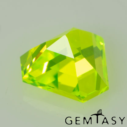 Cut stone - LuAG Yellow neon Czochralski (Pulled) lab grown, facet Trilliant 5x5x5mm 1.08-1.23ct