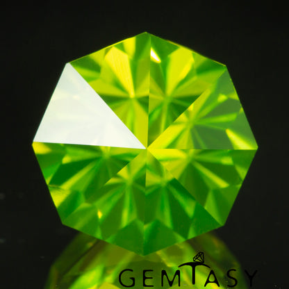 Cut stone - LuAG Yellow neon Czochralski (Pulled) lab grown, facet Fancy cut 7.5x7.5mm 5.15-5.67ct