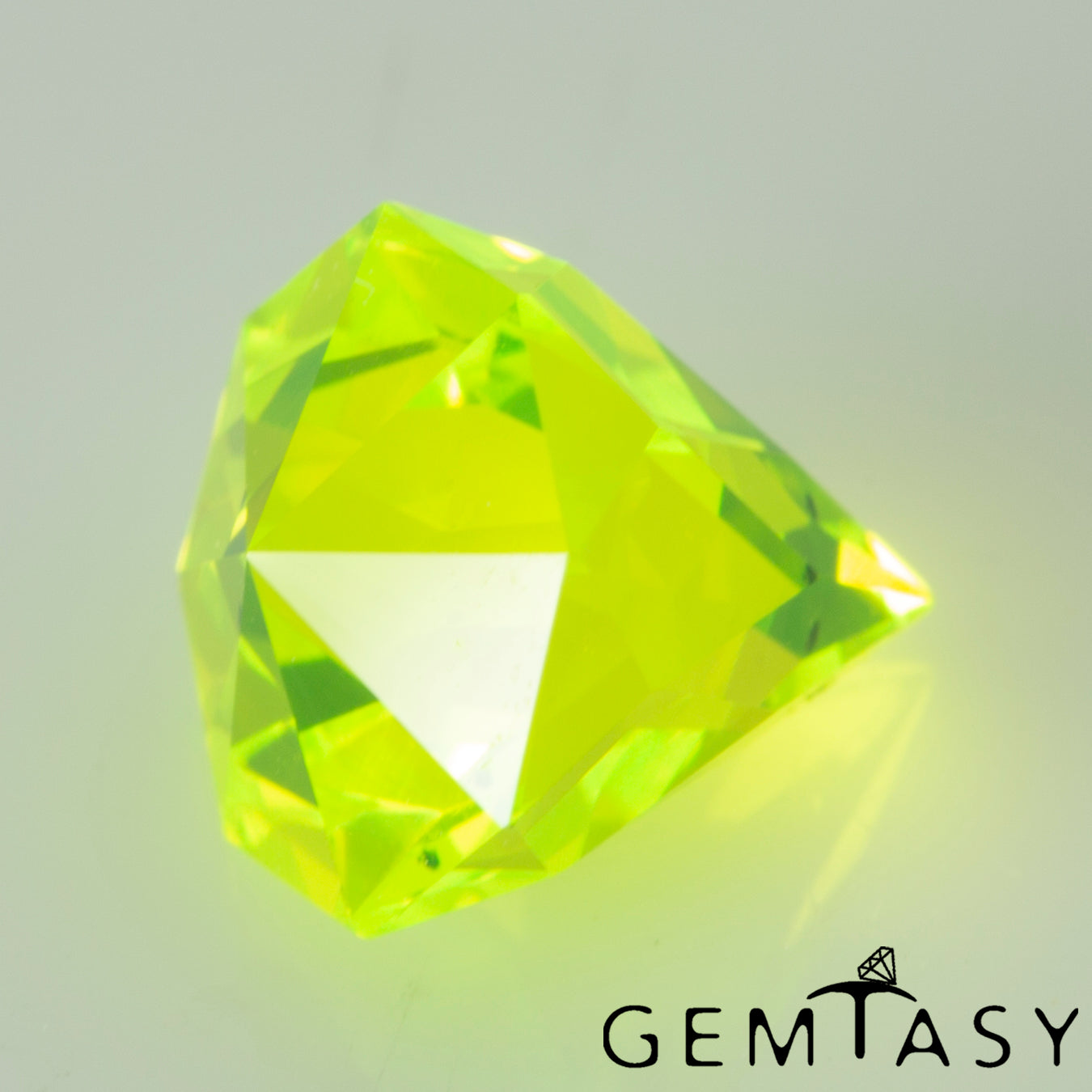 Cut stone - LuAG Yellow neon Czochralski (Pulled) lab grown, facet Fancy cut 7.5x7.5mm 5.15-5.67ct