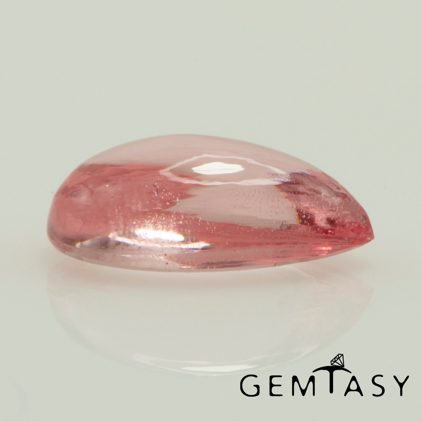 Pierre taillée - Saphir Padparadscha Czochralski (Tiré) cultivé en laboratoire, Cabochon Poire 9x5mm 1,42-1,61ct