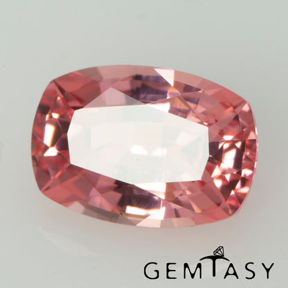 Piedra tallada - Zafiro Padparadscha Czochralski (Extraído) cultivado en laboratorio, facetado Cojín 7x5mm 1,12-1,48 ct