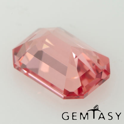 Cut stone - Sapphire Padparadscha Czochralski (Pulled) lab grown, facet Octagon 7x5mm 1.21-1.54ct