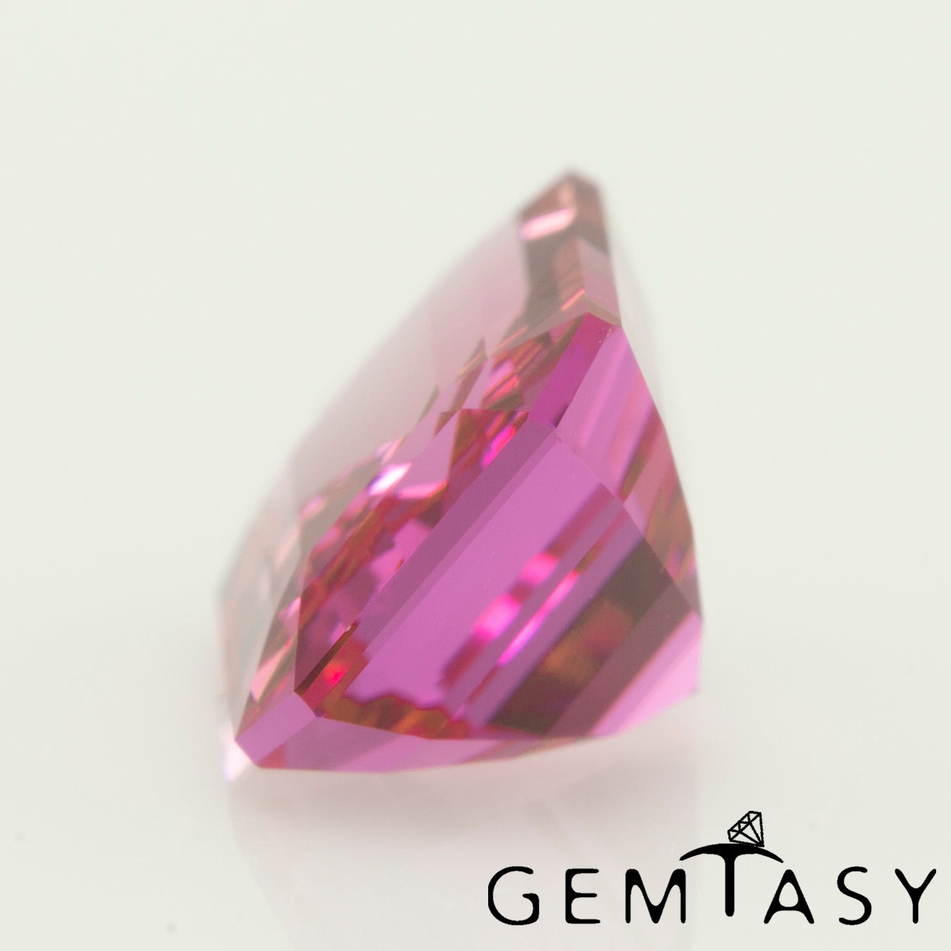 Piedra tallada - Zafiro Padparadscha Czochralski (Extraído) cultivado en laboratorio, facetado Octágono 8x6mm 1,89-2,12ct