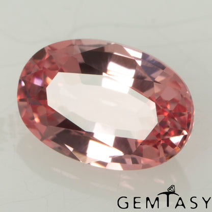 Pierre taillée - Saphir Padparadscha Czochralski (Tiré) cultivé en laboratoire, facette Ovale 6x4mm 0,55-0,67 ct