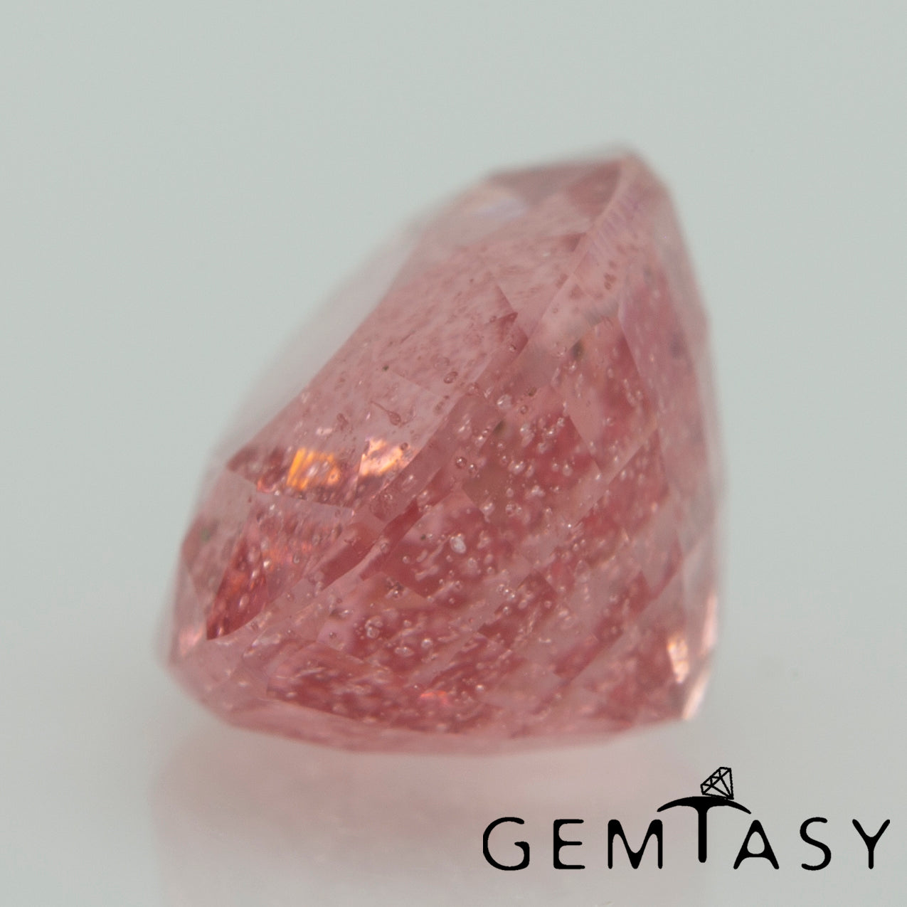 Pierre taillée - Saphir Padparadscha Czochralski (Tiré) cultivé en laboratoire, facette Ovale 8x6mm 1,89-2,04ct