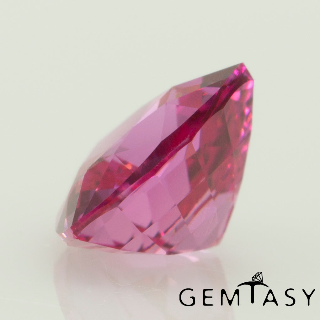 Pierre taillée - Saphir Padparadscha Czochralski (Tiré) cultivé en laboratoire, facette Trilliant 6x6x6mm 0,94-1,05ct