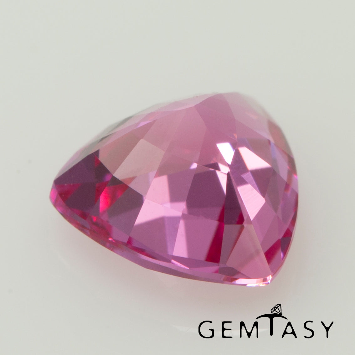 Cut stone - Sapphire Padparadscha Czochralski (Pulled) lab grown, facet Trilliant 6x6x6mm 0.94-1.05ct