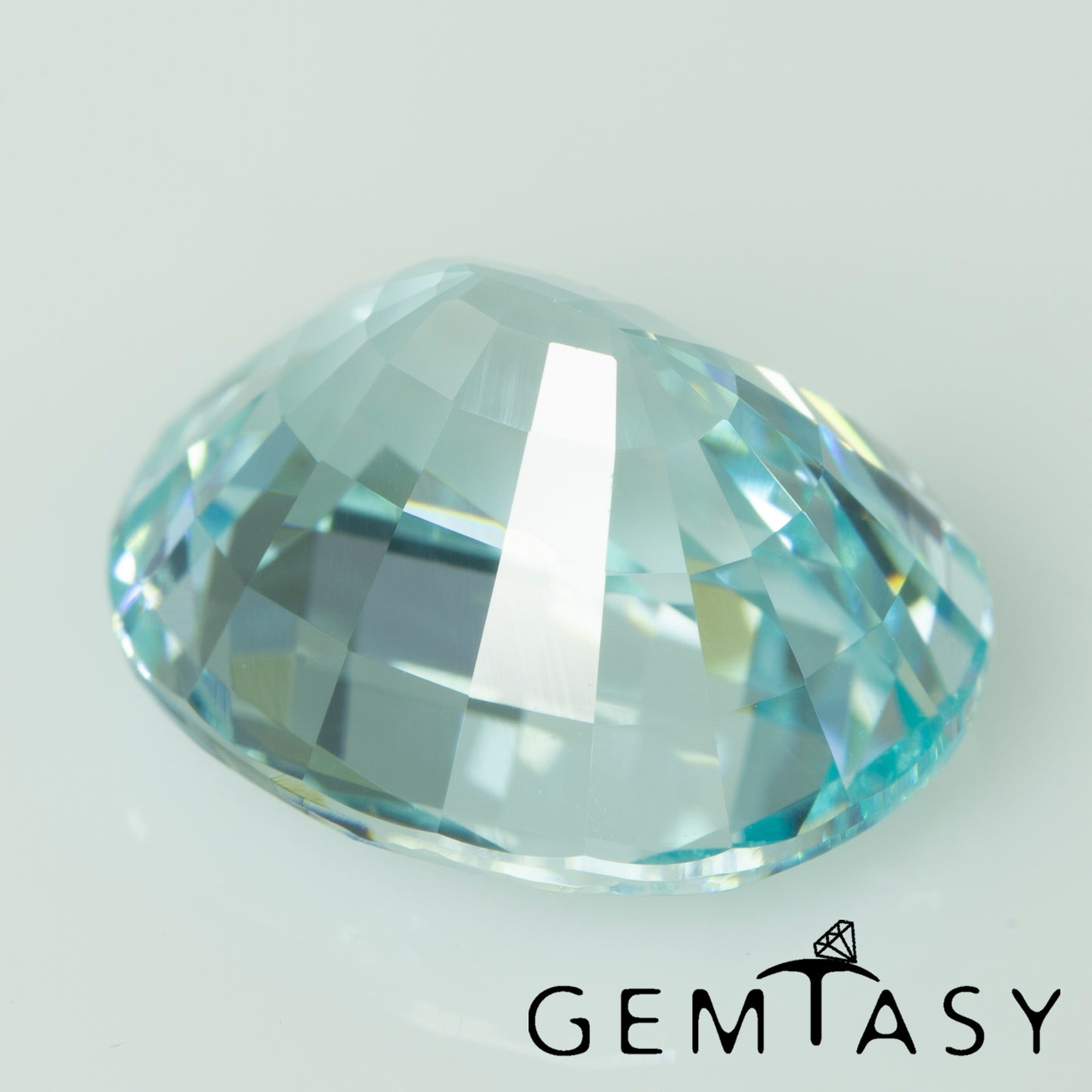 Cut stone - Paraiba YAG Czochralski (Pulled) lab grown, facet Oval 12x10mm 8.12-8.96ct