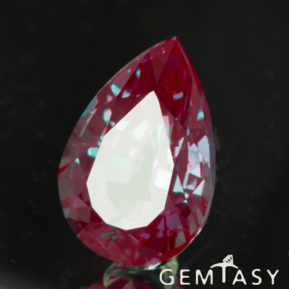 Piedra tallada - Alejandrita Czochralski (Extraída) cultivada en laboratorio, facetada Pera 13x9mm 4,89-5,44ct