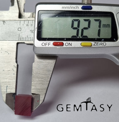 Piedra en bruto para facetar - Alejandrita Czochralski (Extraído) cultivado en laboratorio 13-18ct