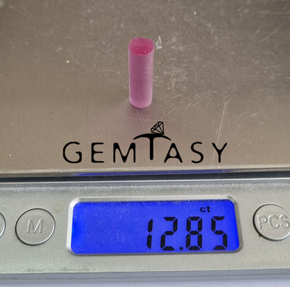 Piedra en bruto para facetar - Alejandrita Czochralski (Extraído) cultivado en laboratorio 6,4mm 11-12ct