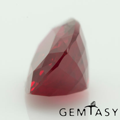 Cut stone - Ruby Pigeon blood Czochralski (Pulled) lab grown, facet Cushion 11x7mm 3.12-3.56ct