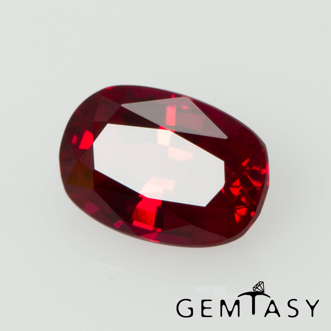 Cut stone - Ruby Pigeon blood Czochralski (Pulled) lab grown, facet Cushion 6x4mm 0.64ct