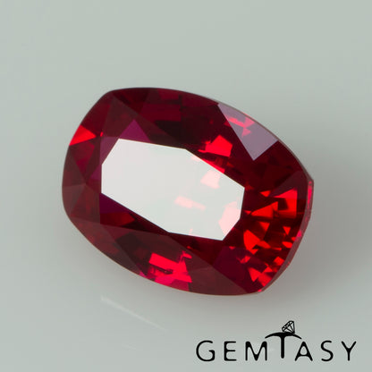 Cut stone - Ruby Pigeon blood Czochralski (Pulled) lab grown, facet Cushion 7x5mm 0.90-1.03ct