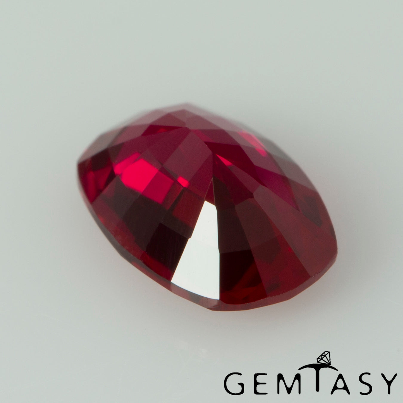 Cut stone - Ruby Pigeon blood Czochralski (Pulled) lab grown, facet Cushion 7x5mm 0.90-1.03ct