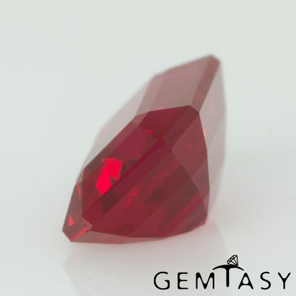 Cut stone - Ruby Pigeon blood Czochralski (Pulled) lab grown, facet Octagon 6.5x5mm 1.19ct