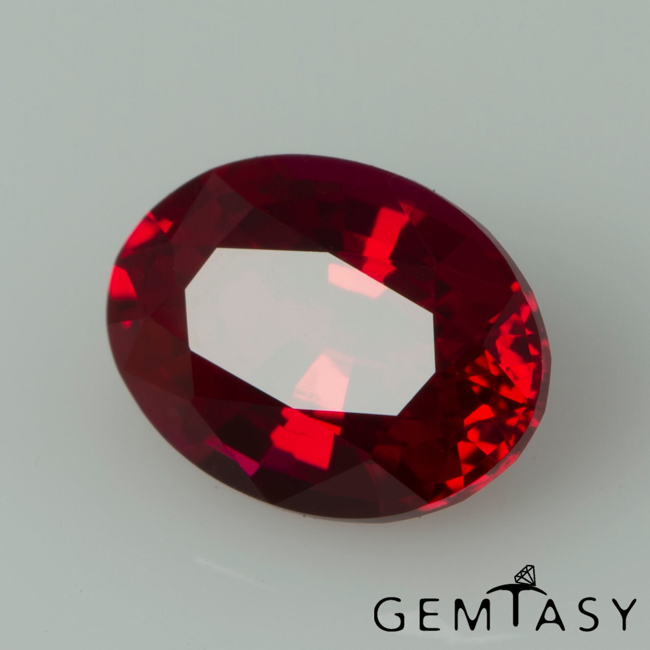 Cut stone - Ruby Pigeon blood Czochralski (Pulled) lab grown, facet Oval 7x5mm 0.91-1.05ct