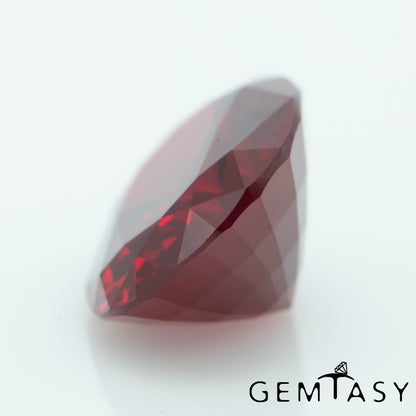 Cut stone - Ruby Pigeon blood Czochralski (Pulled) lab grown, facet Oval 14x10mm 7.01ct