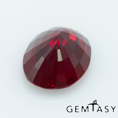 Cut stone - Ruby Pigeon blood Czochralski (Pulled) lab grown, facet Oval 14x10mm 7.01ct