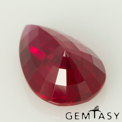 Cut stone - Ruby Pigeon blood Czochralski (Pulled) lab grown, facet Pear 9x6mm 1.61-1.84ct